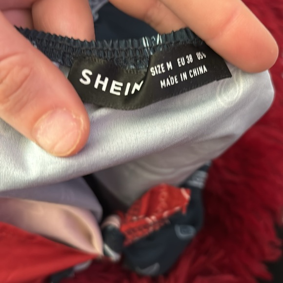 Tie crop top - Picture 4 of 5